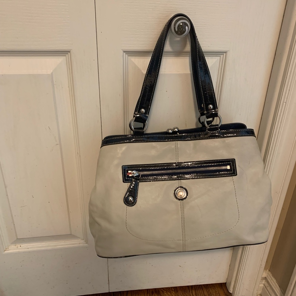 Coach cream and deep navy kisslock bag